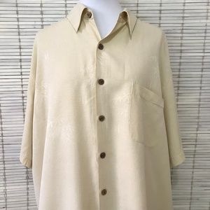 Silk Caribbean Pineapple XL Light Beige Tropical Island  Beach Aloha Shirt
